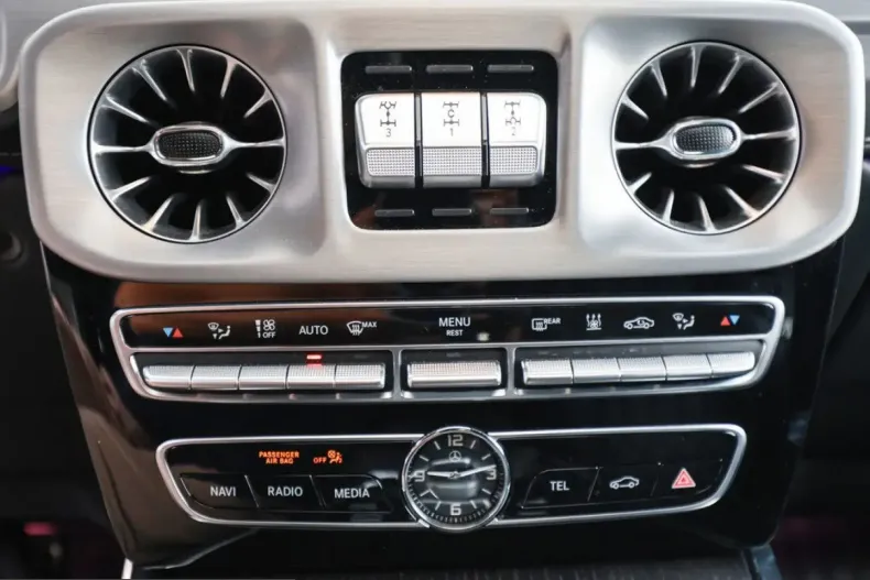 Mercedes-Benz G 400 (Clasa G) din 2023 cu 29.987 km - oferta MER240379 - foto 11