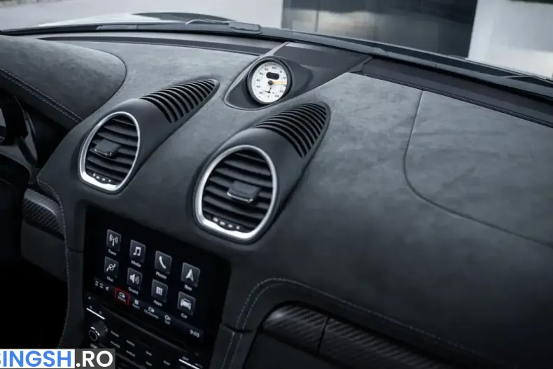 Porsche Altele din 2023 cu 2.087 km - oferta POR240388 - foto 25