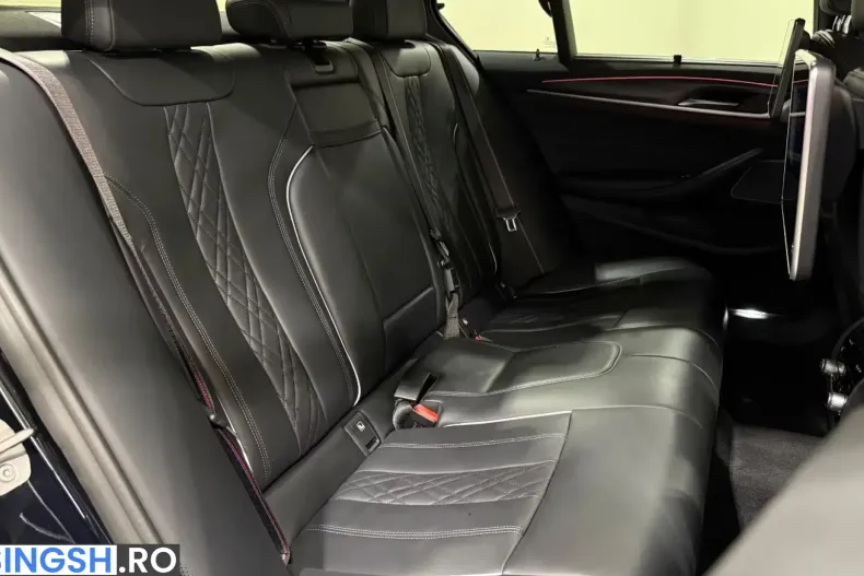 BMW M550 (Seria 5) din 2022 cu 63.750 km - oferta BMW240389 - foto 9
