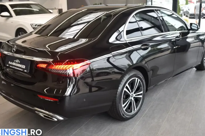 Mercedes-Benz E 220 (Clasa E) din 2021 cu 63.118 km - oferta MER240391 - foto 6