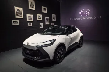 Toyota C-HR din 2025 - oferta TOY240394