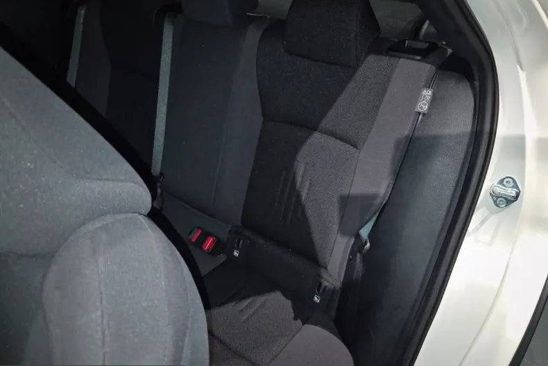 Toyota C-HR din 2025 cu 5.530 km - oferta TOY240394 - foto 21