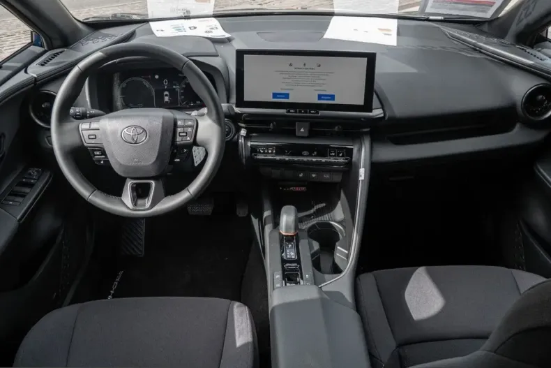 Toyota C-HR din 2025 cu 1.500 km - oferta TOY240397 - foto 7