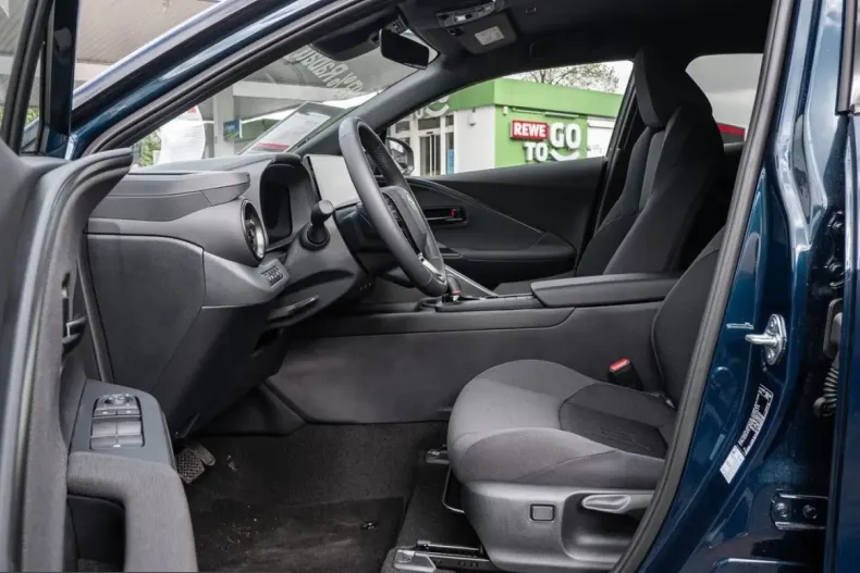 Toyota C-HR din 2025 cu 1.500 km - oferta TOY240397 - foto 15
