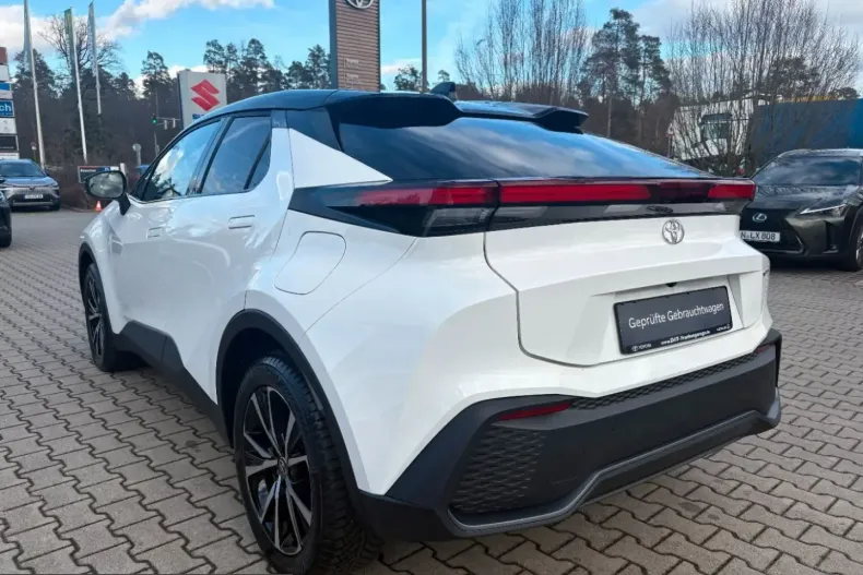 Toyota C-HR din 2025 cu 10.250 km - oferta TOY240398 - foto 5