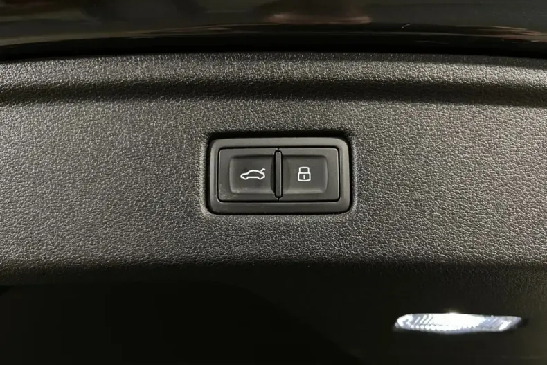 Audi Altele din 2021 cu 66.249 km - oferta AUD240405 - foto 15