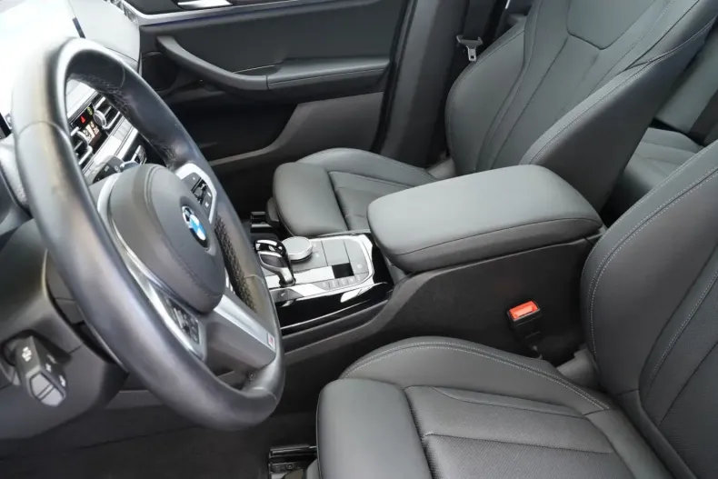 BMW X3 (Seria X) din 2024 cu 22.453 km - oferta BMW240406 - foto 6