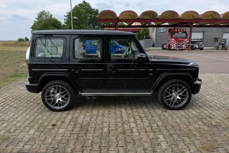 Mercedes-Benz G 63 AMG (Clasa G) din 2025 cu 9.125 km - oferta MER240408 - foto 9