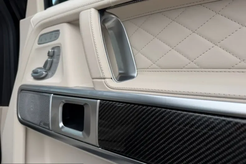 Mercedes-Benz G 63 AMG (Clasa G) din 2025 cu 9.125 km - oferta MER240408 - foto 13