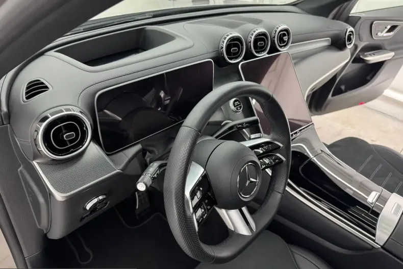 Mercedes-Benz GLC 220 (Clasa GLC) din 2023 cu 35.000 km - oferta MER240410 - foto 7