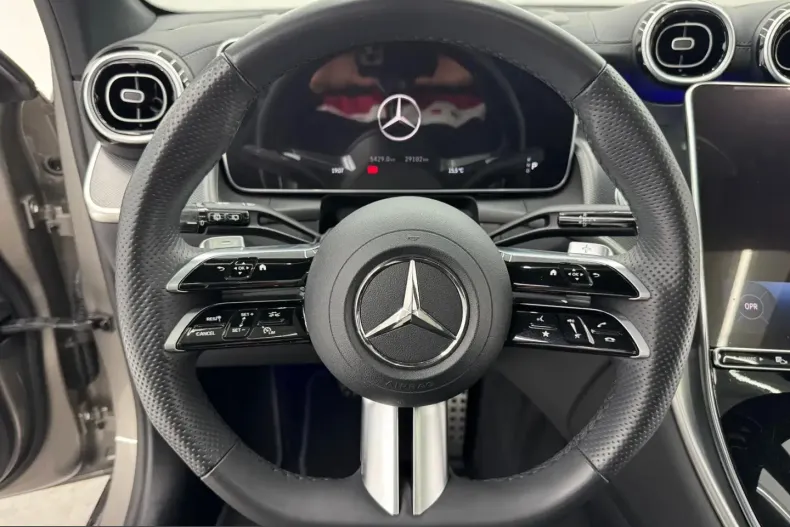 Mercedes-Benz GLC 220 (Clasa GLC) din 2023 cu 35.000 km - oferta MER240410 - foto 13