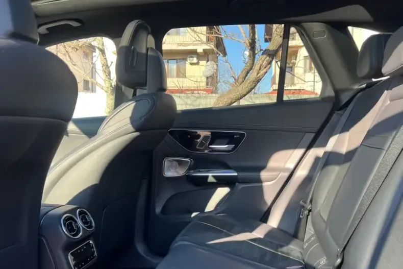 Mercedes-Benz GLC 220 (Clasa GLC) din 2023 cu 35.000 km - oferta MER240410 - foto 17