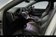 Porsche Cayenne din 2023 cu 64.750 km - oferta POR240420 - foto 7