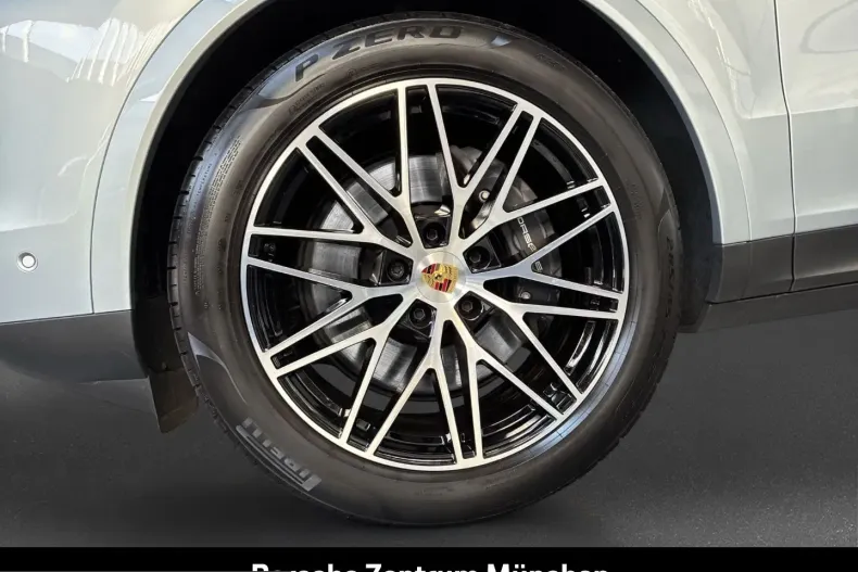 Porsche Cayenne din 2024 cu 23.447 km - oferta POR240421 - foto 6