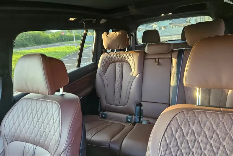 BMW X7 (Seria X) din 2025 cu 28.000 km - oferta BMW240431 - foto 8