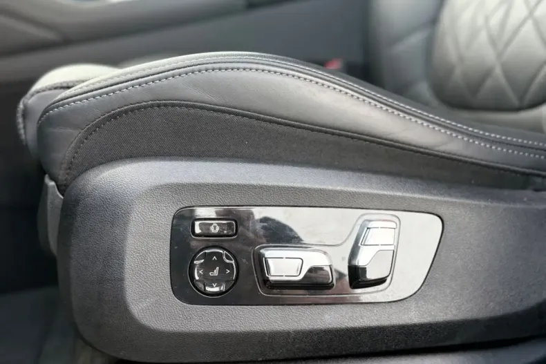 BMW X6 (Seria X) din 2024 cu 60.051 km - oferta BMW240434 - foto 3