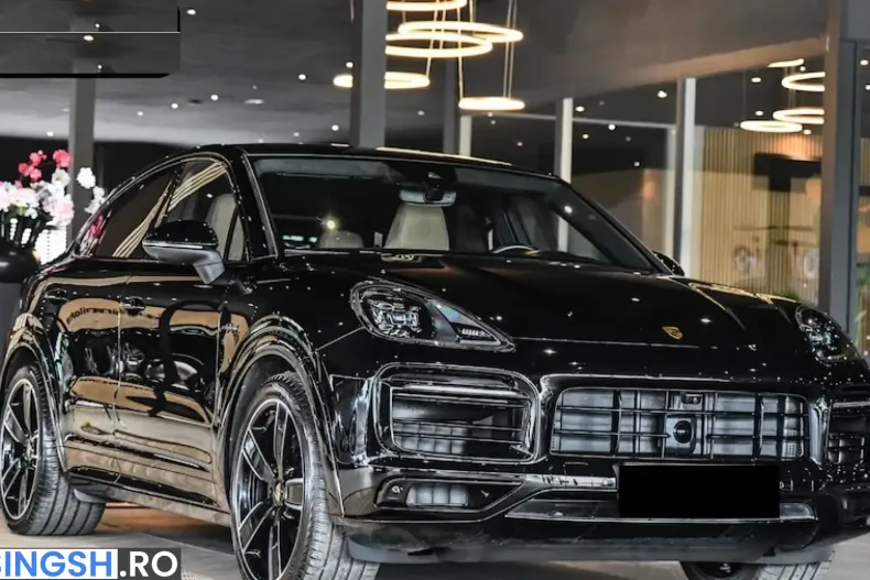 Porsche Cayenne din 2023 cu 41.688 km - oferta POR240444 - foto 1