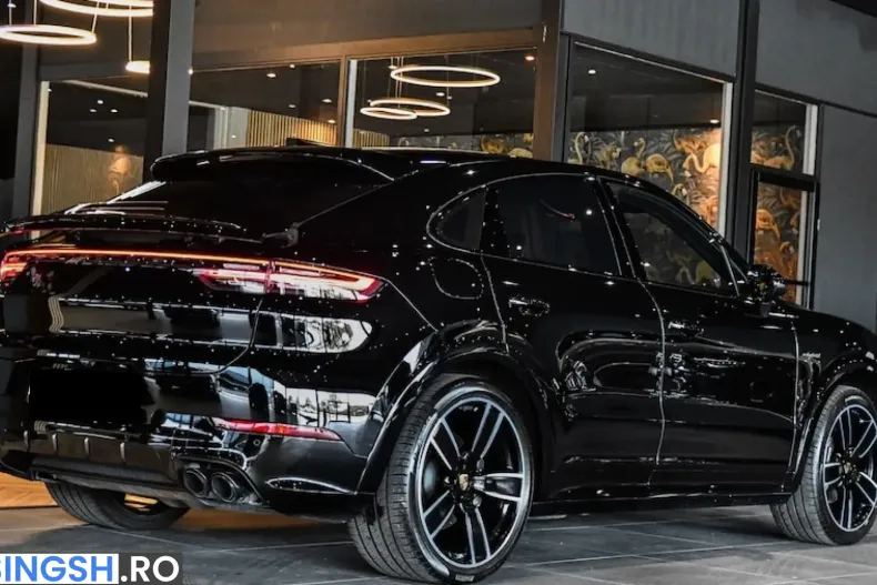Porsche Cayenne din 2023 cu 41.688 km - oferta POR240444 - foto 2