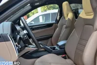 Porsche Cayenne din 2023 cu 41.688 km - oferta POR240444 - foto 8