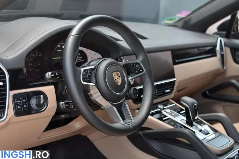 Porsche Cayenne din 2023 cu 41.688 km - oferta POR240444 - foto 34