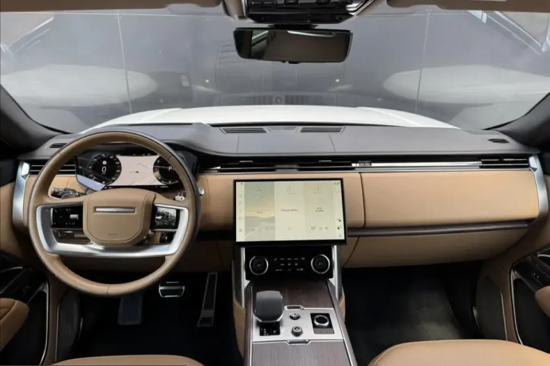 Land Rover Range Rover din 2024 cu 45.627 km - oferta LAN240473 - foto 6