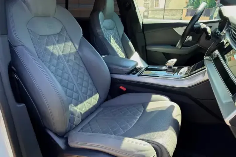 Audi Q8 din 2021 cu 130.850 km - oferta AUD240476 - foto 8