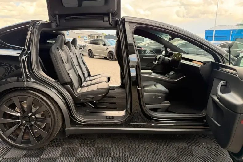 Tesla Model X din 2023 cu 7.650 km - oferta TES240478 - foto 20