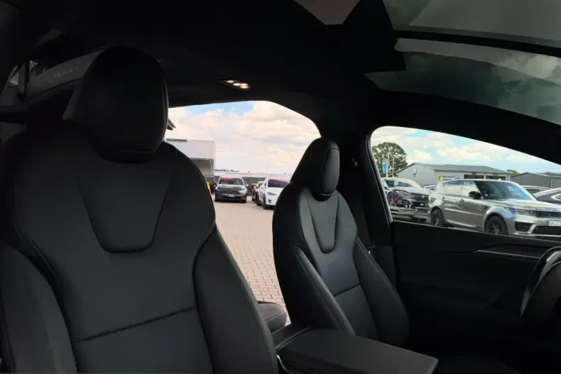 Tesla Model X din 2023 cu 7.650 km - oferta TES240478 - foto 23