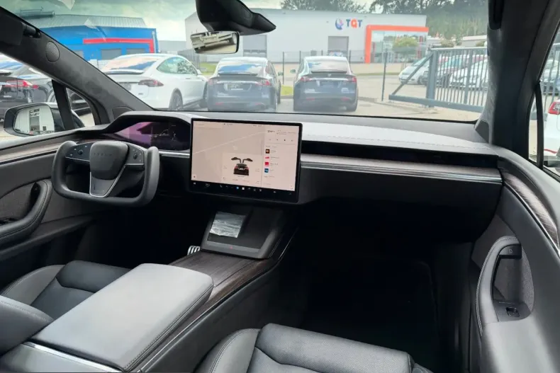Tesla Model X din 2023 cu 7.650 km - oferta TES240478 - foto 25