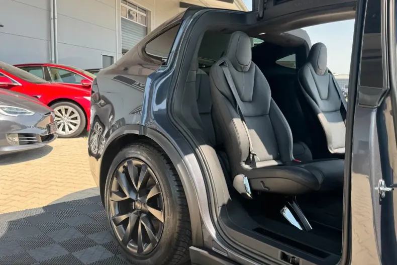 Tesla Model X din 2023 cu 45.499 km - oferta TES240481 - foto 18