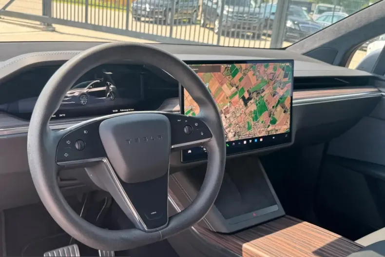 Tesla Model X din 2023 cu 45.499 km - oferta TES240481 - foto 22