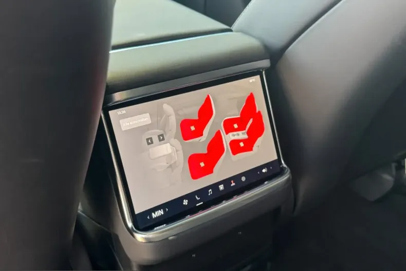 Tesla Model X din 2023 cu 45.499 km - oferta TES240481 - foto 27