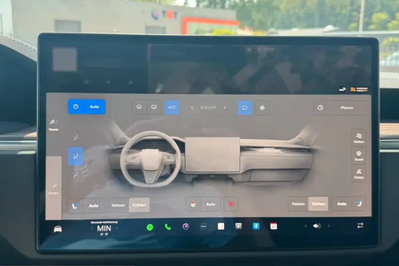 Tesla Model X din 2023 cu 45.499 km - oferta TES240481 - foto 48