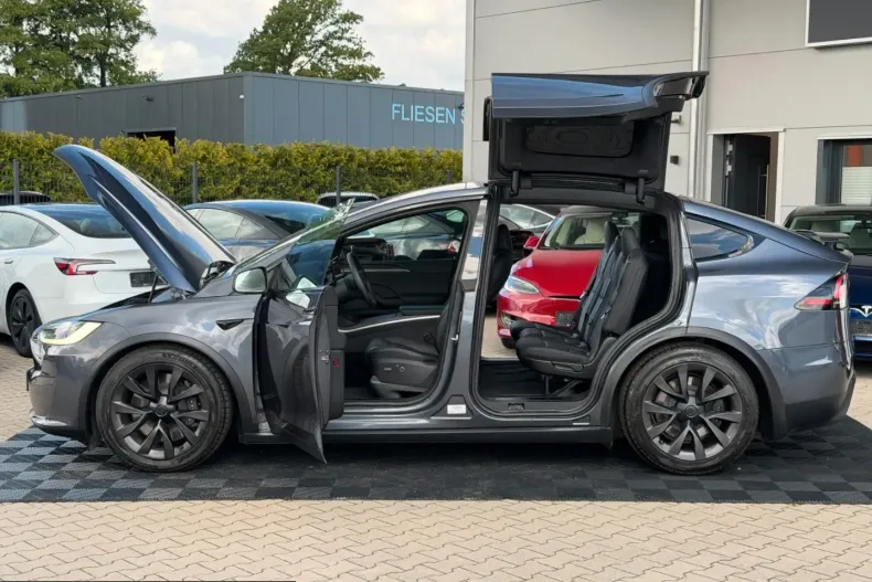 Tesla Model X din 2023 cu 14.999 km - oferta TES240484 - foto 6