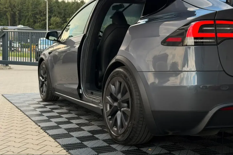 Tesla Model X din 2023 cu 14.999 km - oferta TES240484 - foto 18