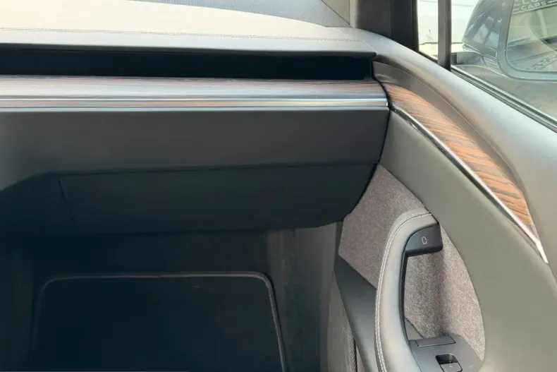 Tesla Model X din 2023 cu 14.999 km - oferta TES240484 - foto 29