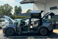 Tesla Model X din 2023 cu 35.666 km - oferta TES240485 - foto 8