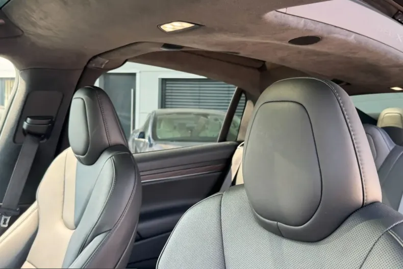 Tesla Model X din 2023 cu 35.666 km - oferta TES240485 - foto 24