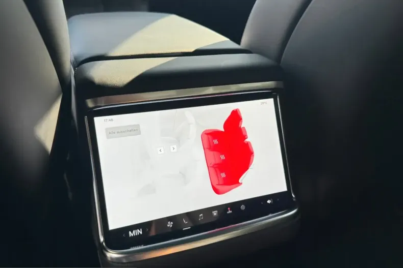 Tesla Model S din 2023 cu 35.000 km - oferta TES240487 - foto 25
