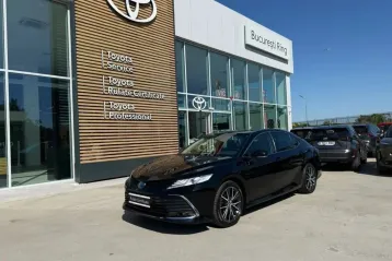 Toyota Camry din 2023 - oferta TOY240491
