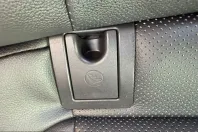 Toyota Camry din 2023 cu 48.805 km - oferta TOY240491 - foto 19