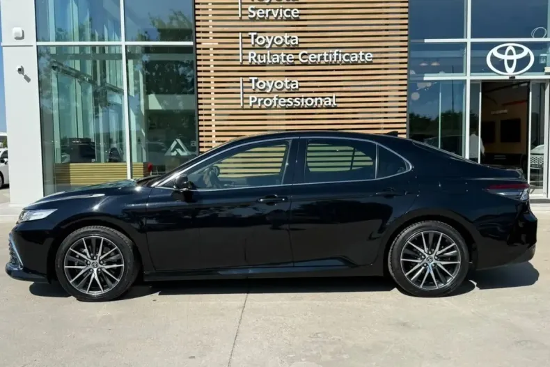 Toyota Camry din 2023 cu 48.805 km - oferta TOY240491 - foto 25