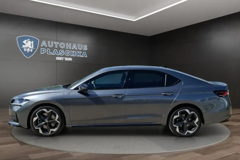 Skoda Superb din 2025 cu 23.800 km - oferta SKO240502 - foto 8