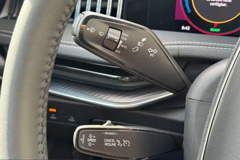 Skoda Superb din 2025 cu 9.810 km - oferta SKO240503 - foto 19