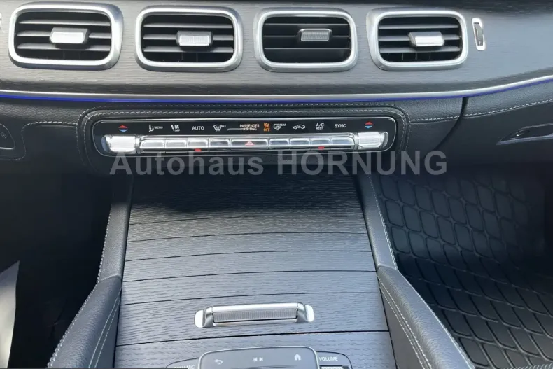 Mercedes-Benz GLE 400 (Clasa GLE) din 2023 cu 43.360 km - oferta MER240504 - foto 14