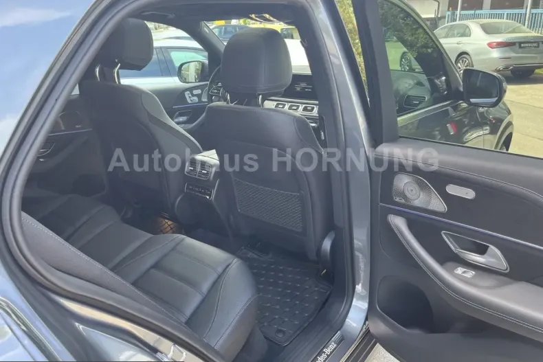 Mercedes-Benz GLE 400 (Clasa GLE) din 2023 cu 43.360 km - oferta MER240504 - foto 17