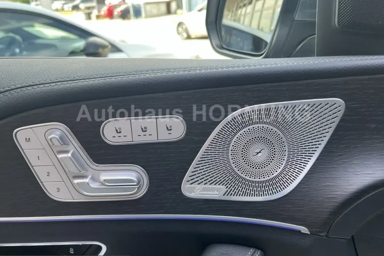 Mercedes-Benz GLE 400 (Clasa GLE) din 2023 cu 43.360 km - oferta MER240504 - foto 18