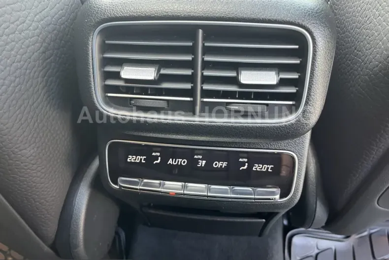 Mercedes-Benz GLE 400 (Clasa GLE) din 2023 cu 43.360 km - oferta MER240504 - foto 21