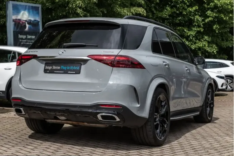 Mercedes-Benz GLE 400 (Clasa GLE) din 2025 cu 12.979 km - oferta MER240505 - foto 3