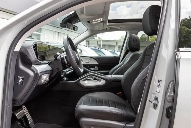 Mercedes-Benz GLE 400 (Clasa GLE) din 2025 cu 12.979 km - oferta MER240505 - foto 13